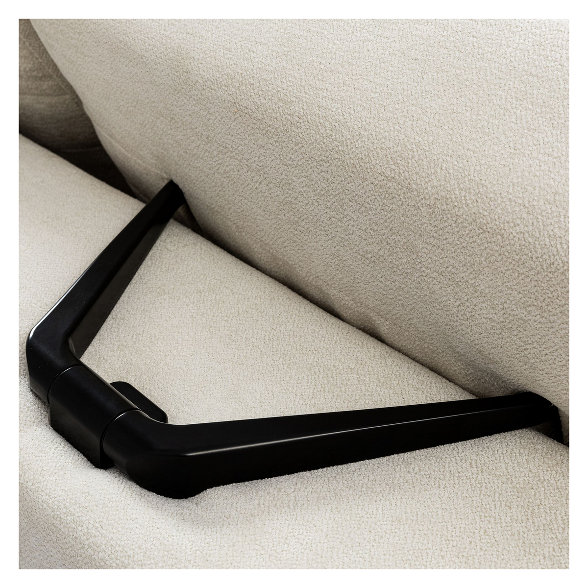 AMURIVO Ecksofa – SERENO 681 – Detail