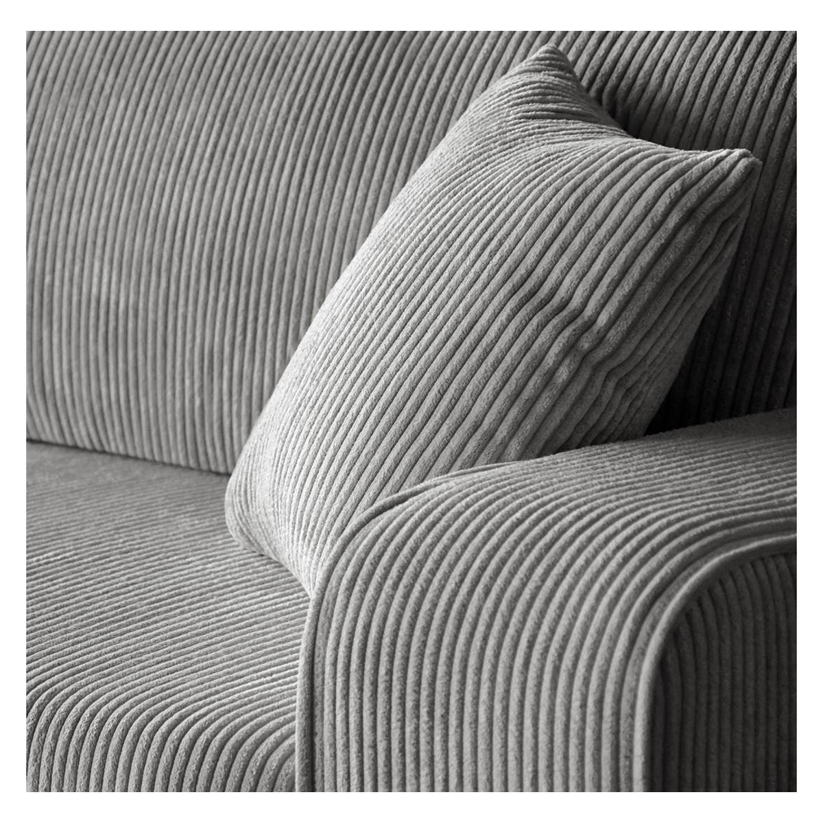 RUMEVIO Sofa – POSO 100 – Detail